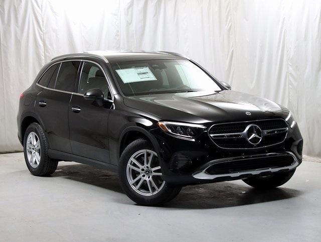 new 2025 Mercedes-Benz GLC 300 car, priced at $54,185