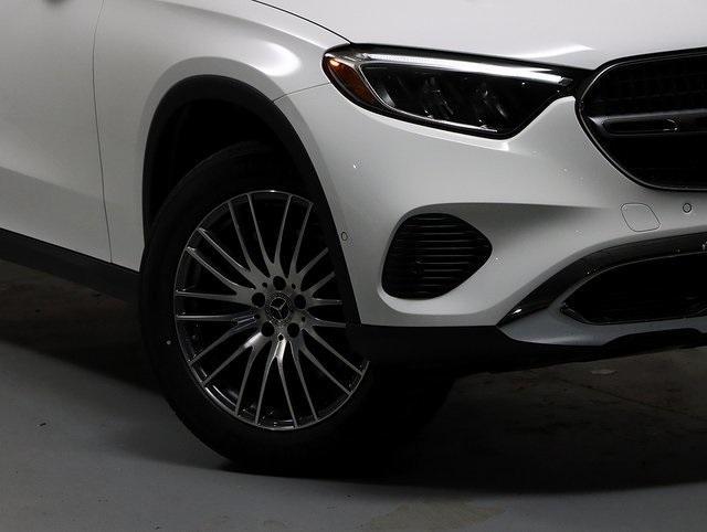 new 2026 Mercedes-Benz GLC 300 car, priced at $57,170