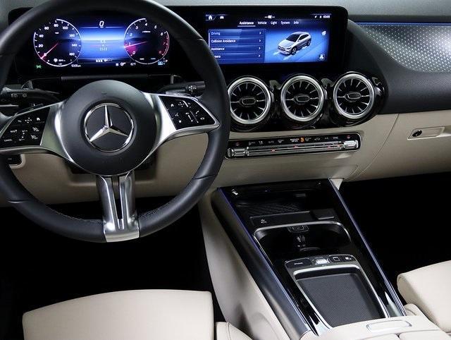 used 2025 Mercedes-Benz GLA 250 car, priced at $44,979