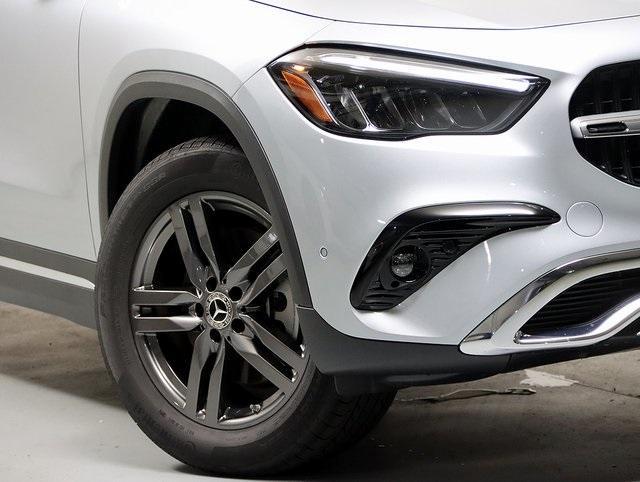 used 2025 Mercedes-Benz GLA 250 car, priced at $44,979