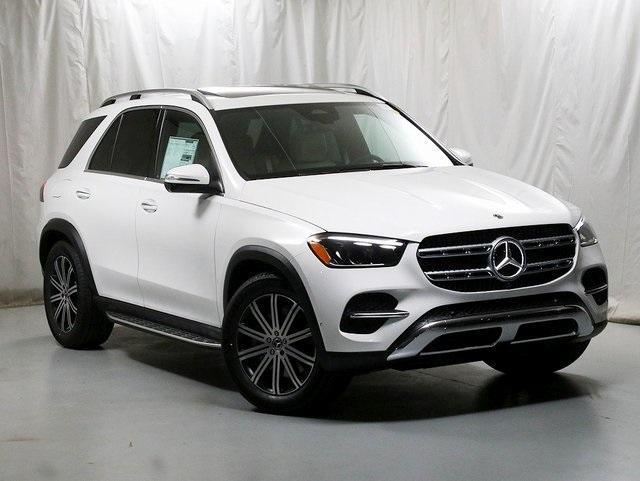 new 2025 Mercedes-Benz GLE 450 car, priced at $77,230