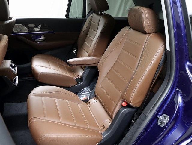 new 2025 Mercedes-Benz GLS 450 car, priced at $110,735