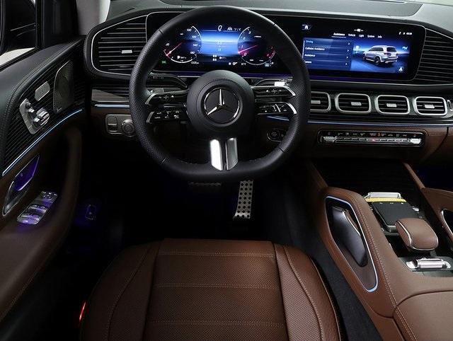 new 2025 Mercedes-Benz GLS 450 car, priced at $110,735
