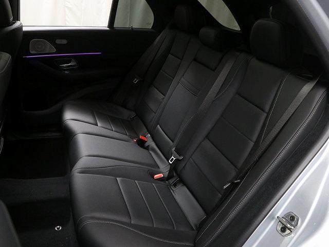 new 2025 Mercedes-Benz GLE 450 car, priced at $81,405