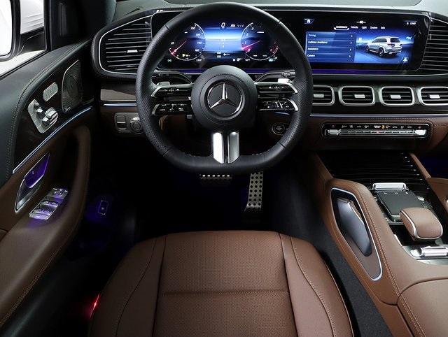 new 2025 Mercedes-Benz GLS 450 car, priced at $98,165