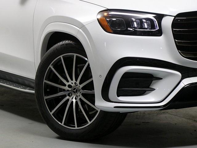 new 2025 Mercedes-Benz GLS 450 car, priced at $107,365
