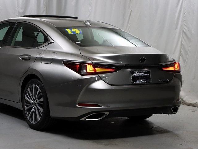 used 2019 Lexus ES 350 car, priced at $26,563