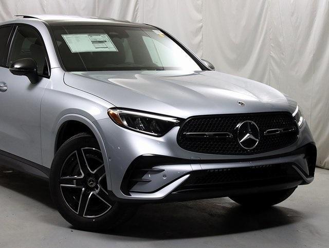 new 2025 Mercedes-Benz GLC 300 car, priced at $64,735