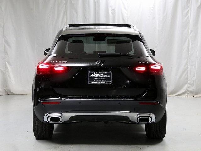 new 2025 Mercedes-Benz GLA 250 car, priced at $50,295