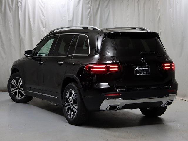 new 2025 Mercedes-Benz GLB 250 car, priced at $51,095
