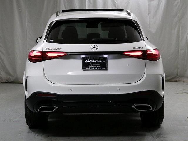 new 2025 Mercedes-Benz GLC 300 car, priced at $62,585