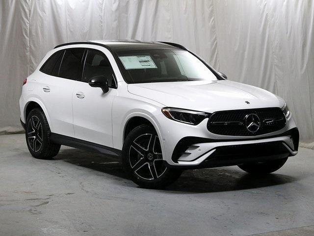 new 2025 Mercedes-Benz GLC 300 car, priced at $62,585