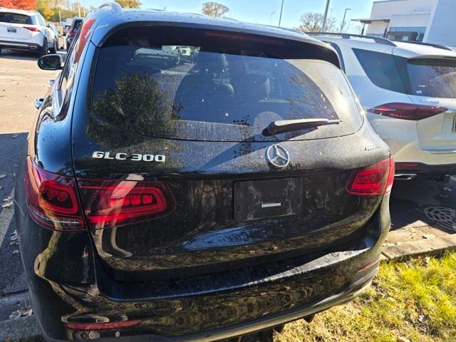used 2022 Mercedes-Benz GLC 300 car, priced at $33,875