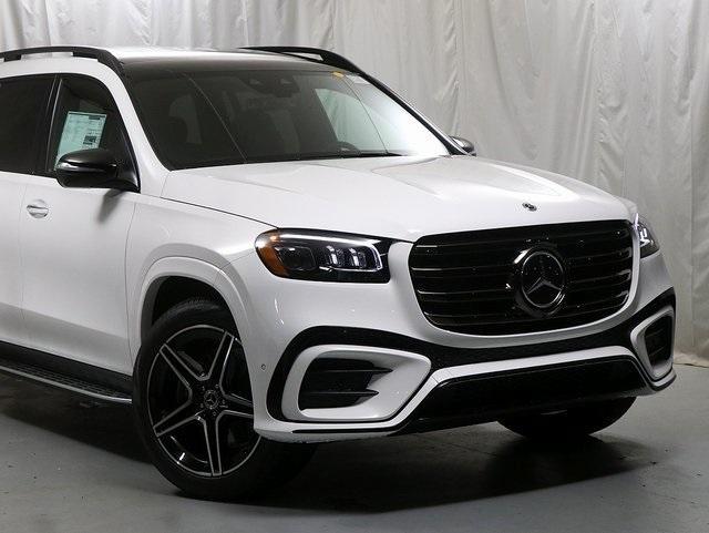 new 2025 Mercedes-Benz GLS 450 car, priced at $103,065