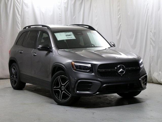 new 2024 Mercedes-Benz GLB 250 car, priced at $55,590