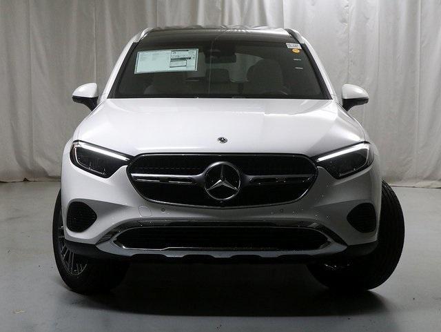 new 2025 Mercedes-Benz GLC 300 car, priced at $58,095