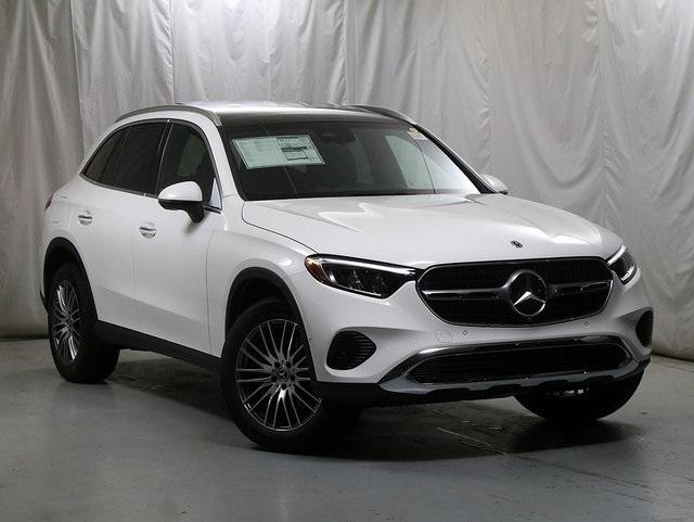 new 2024 Mercedes-Benz GLC 300 car, priced at $56,085