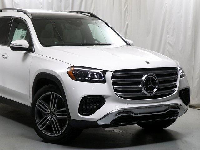 new 2024 Mercedes-Benz GLS 450 car, priced at $89,575