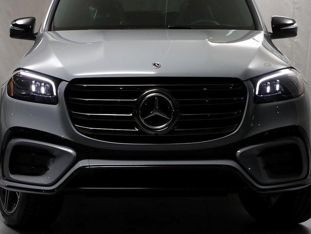 new 2025 Mercedes-Benz GLS 450 car, priced at $105,145