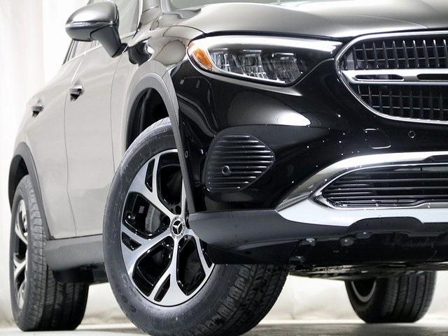 new 2025 Mercedes-Benz GLC 350e car, priced at $63,280