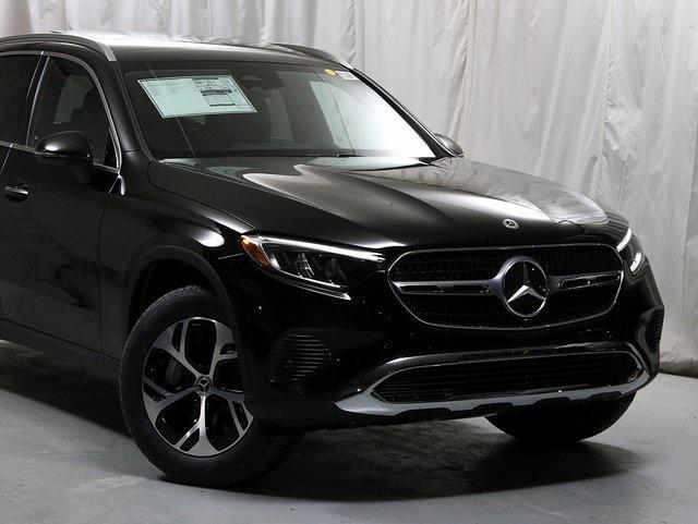 new 2025 Mercedes-Benz GLC 350e car, priced at $63,280