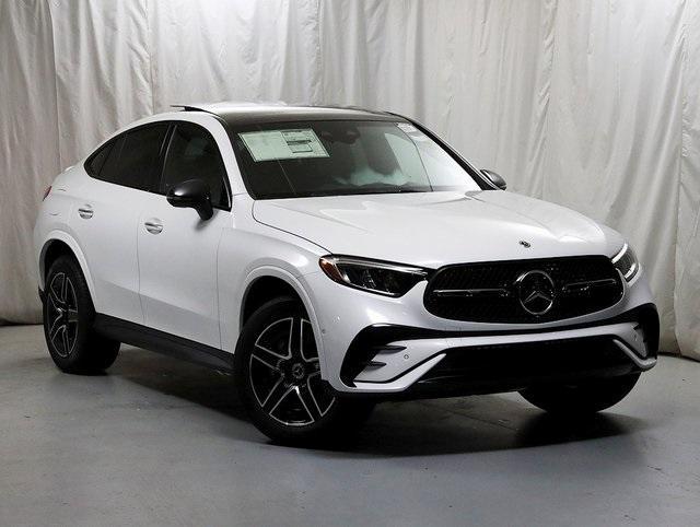 new 2025 Mercedes-Benz GLC 300 car, priced at $70,230