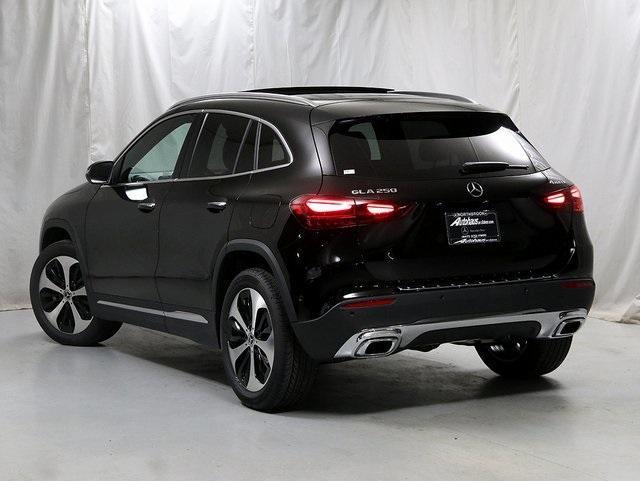 new 2025 Mercedes-Benz GLA 250 car, priced at $50,900