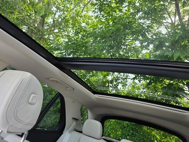 used 2022 Mercedes-Benz GLE 350 car, priced at $51,543