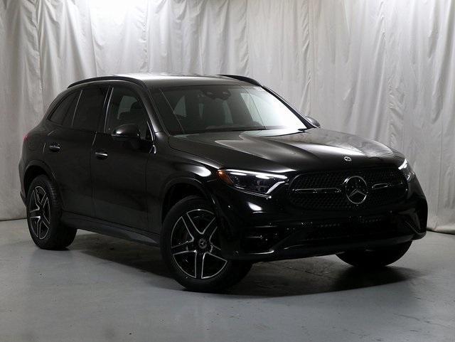 new 2025 Mercedes-Benz GLC 300 car, priced at $67,235