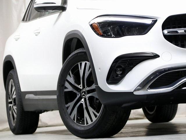 new 2025 Mercedes-Benz GLA 250 car, priced at $49,835