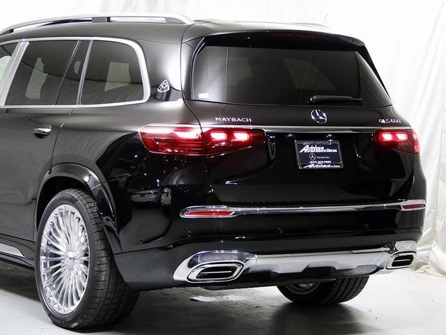 new 2025 Mercedes-Benz Maybach GLS 600 car, priced at $196,120