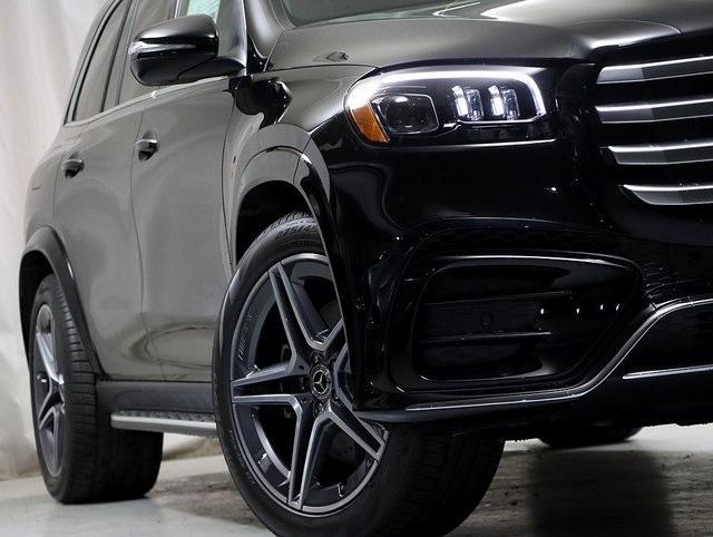 new 2025 Mercedes-Benz GLS 450 car, priced at $103,095