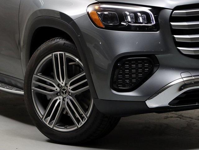new 2026 Mercedes-Benz GLS 450 car, priced at $93,865