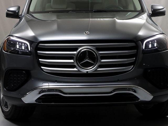 new 2026 Mercedes-Benz GLS 450 car, priced at $93,865