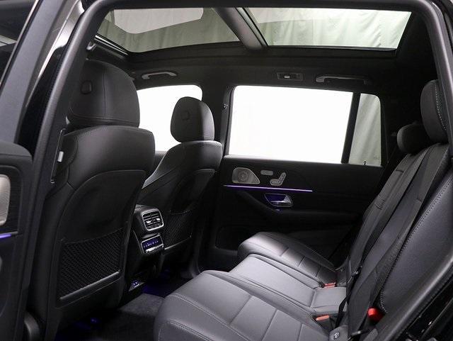 new 2025 Mercedes-Benz GLS 450 car, priced at $98,145