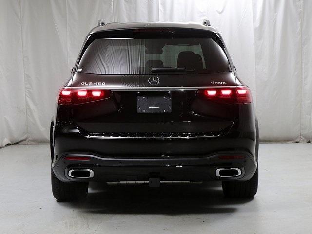 new 2025 Mercedes-Benz GLS 450 car, priced at $98,145