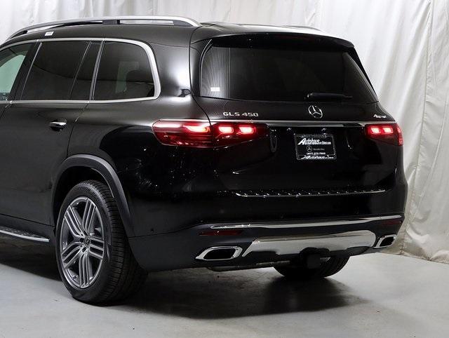 new 2026 Mercedes-Benz GLS 450 car, priced at $95,945