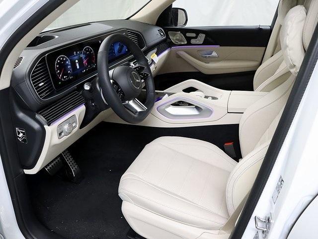 new 2026 Mercedes-Benz GLS 580 car, priced at $125,745