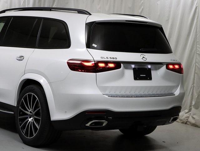 new 2026 Mercedes-Benz GLS 580 car, priced at $125,745