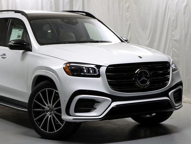 new 2026 Mercedes-Benz GLS 580 car, priced at $125,745