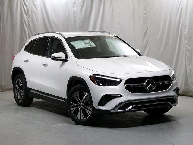 new 2025 Mercedes-Benz GLA 250 car, priced at $48,295