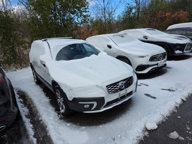 used 2015 Volvo XC70 car, priced at $19,541