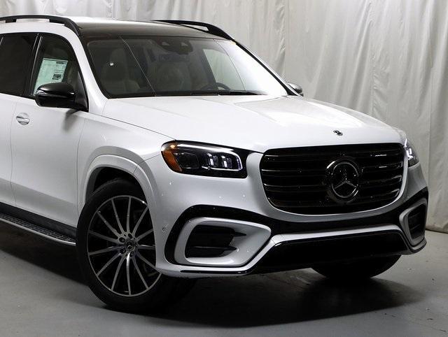 new 2025 Mercedes-Benz GLS 580 car, priced at $124,375