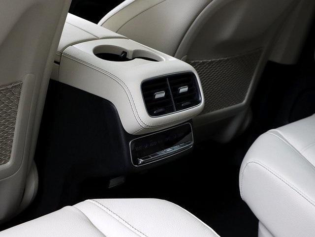 new 2025 Mercedes-Benz GLS 580 car, priced at $124,375