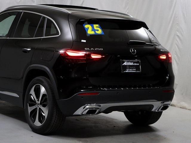 used 2025 Mercedes-Benz GLA 250 car, priced at $43,219