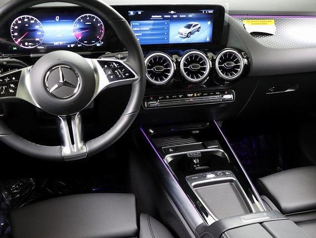 used 2025 Mercedes-Benz GLA 250 car, priced at $43,219