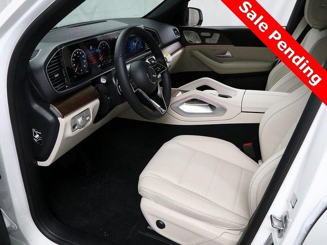 used 2025 Mercedes-Benz GLE 450 car, priced at $70,564