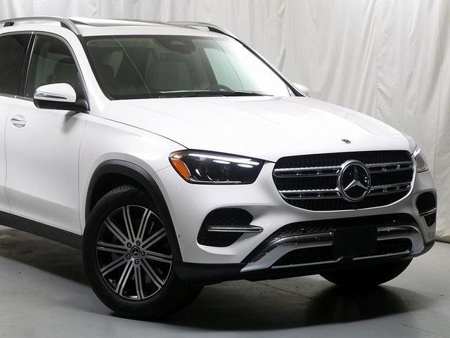 new 2024 Mercedes-Benz GLE 450 car, priced at $73,910