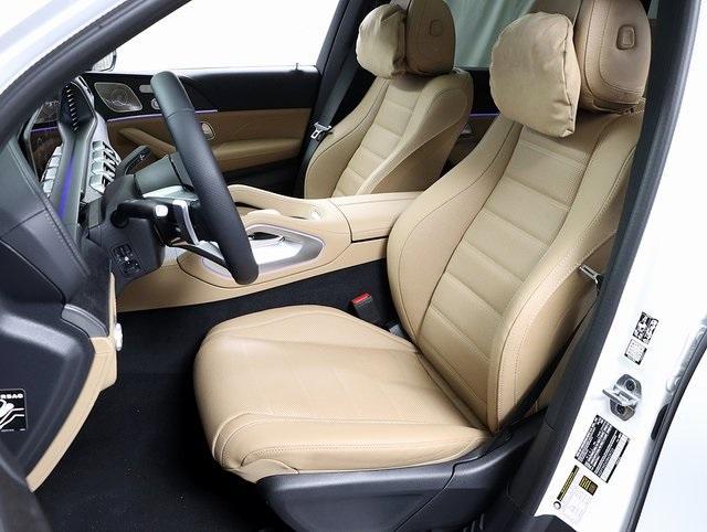 new 2025 Mercedes-Benz GLS 450 car, priced at $106,545