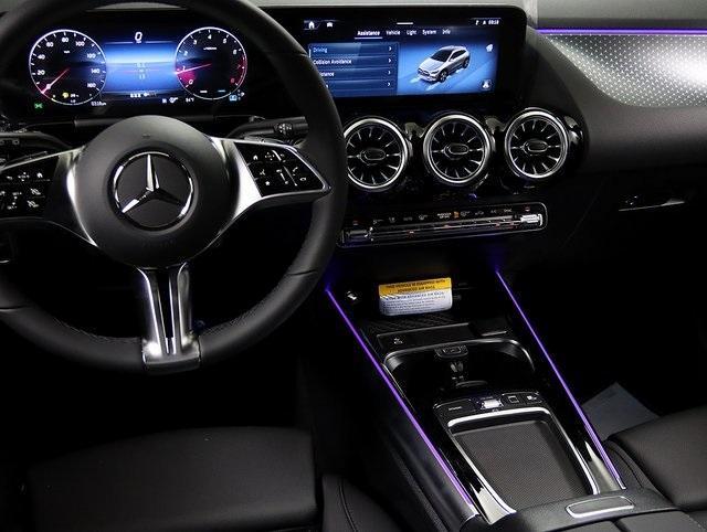 new 2025 Mercedes-Benz GLA 250 car, priced at $47,295